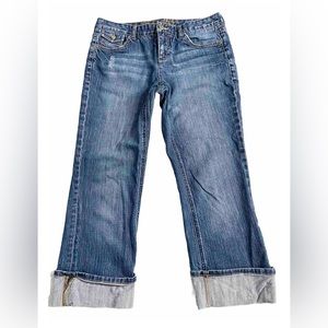 Tommy Hilfiger Capri Jeans Size 10 Medium Wash Cuffed Denim